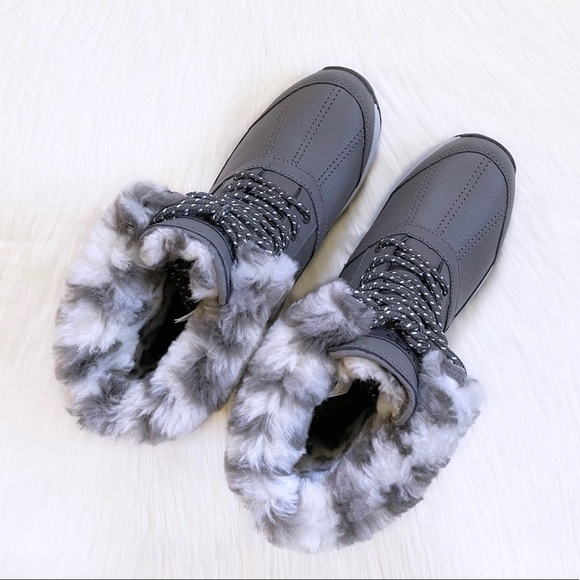 UGG Women’s Zaylee Leopard Waterproof Charcoal Leather Boots - Picture 3 of 10